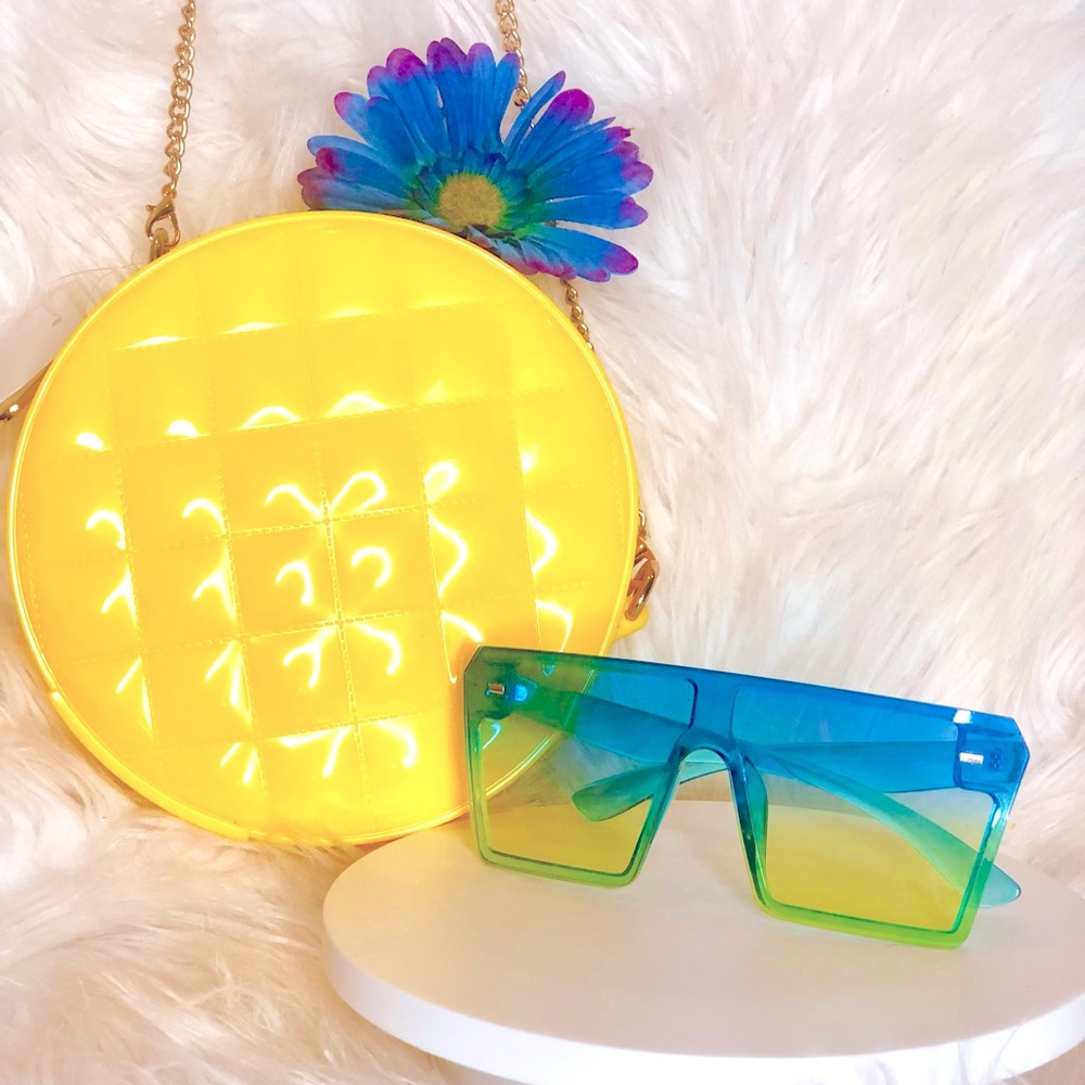 Yellow circle handbag